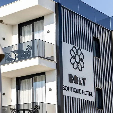 Bolt Boutique Hotel