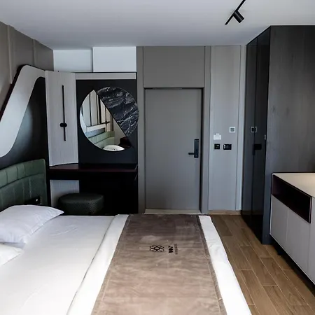 Bolt Boutique Hotel Lezhe