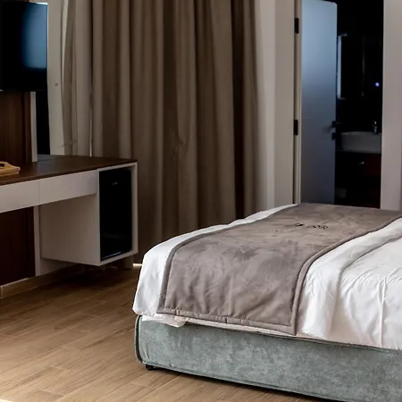 Bolt Boutique Lezhë