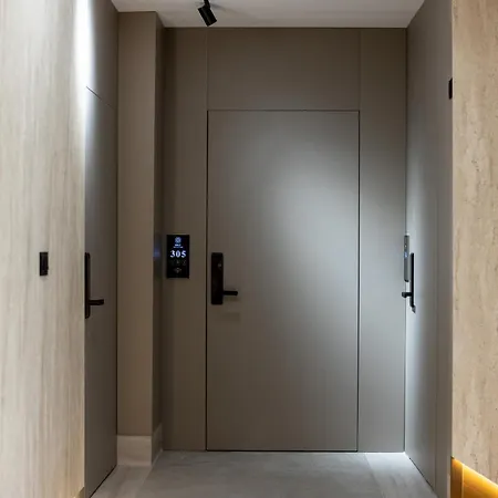 Bolt Boutique 4* Lezhë