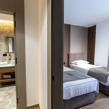 Bolt Boutique Hotel