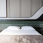 Bolt Boutique Lezhë