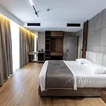 Bolt Boutique Lezhë