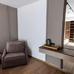 Hotel Bolt Boutique 4*