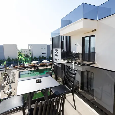 Bolt Boutique 4*