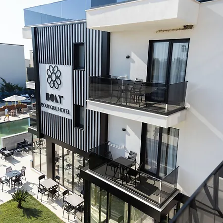 Отель Bolt Boutique 4*