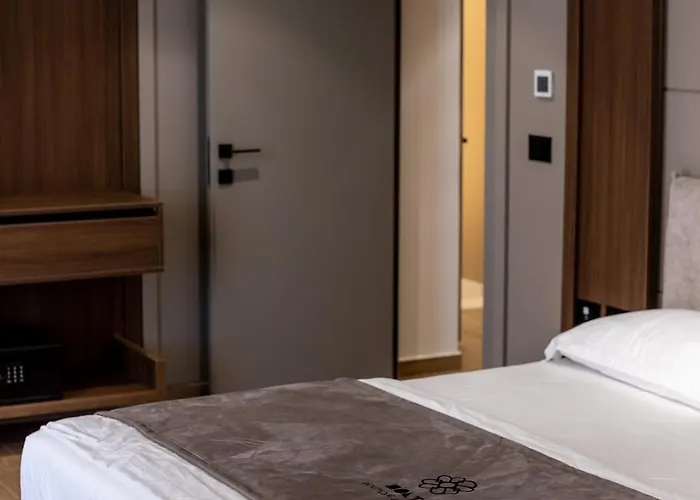 ホテル Bolt Boutique Lezhë